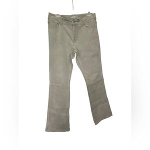 Chico’s Stylish Gray Jeans